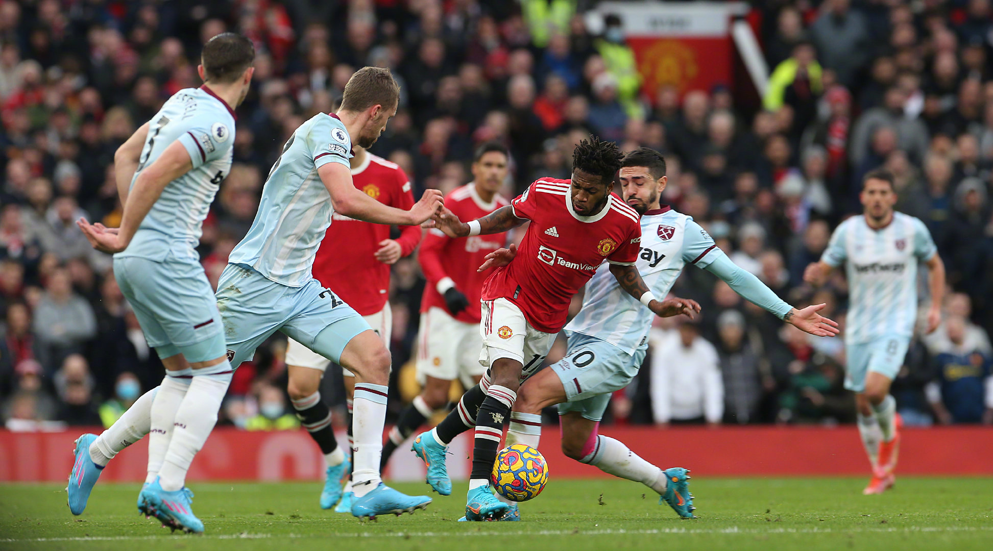 遭遇了来自 遭遇了来自